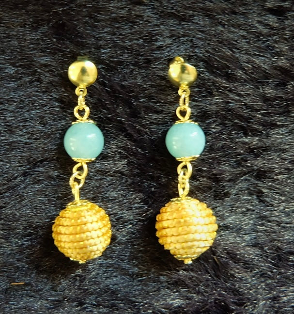 Earring gold grass blue stone